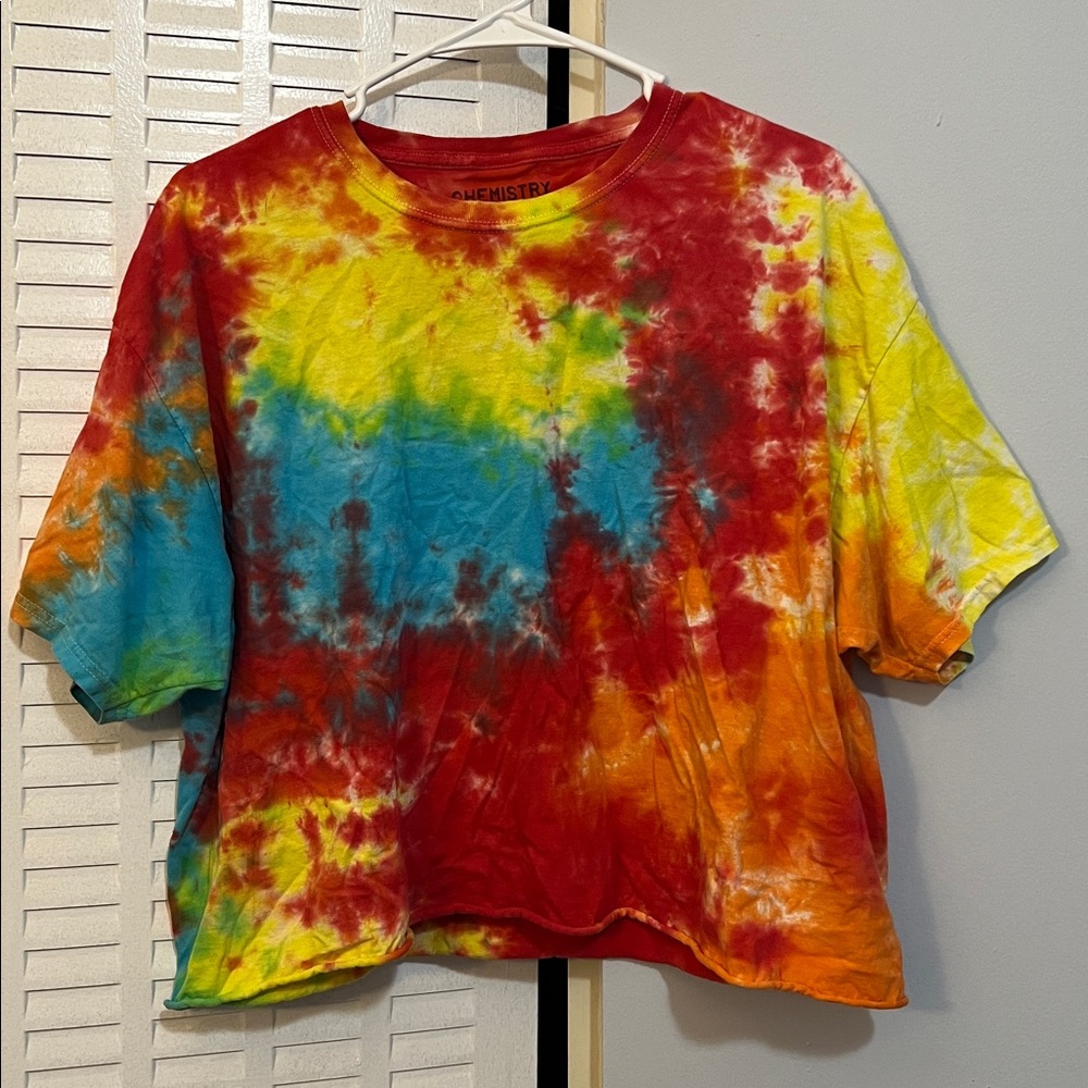 Chemistry Red and Yellow Tie-Dye Cropped T-Shirt Women's Size 1X